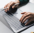 Vše o EET 2.0 na jednom místě. Startuje oficiální web eet.gov.cz i infolinka pro podnikatele